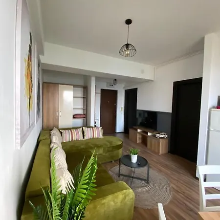 Luna Rossa Sumerland