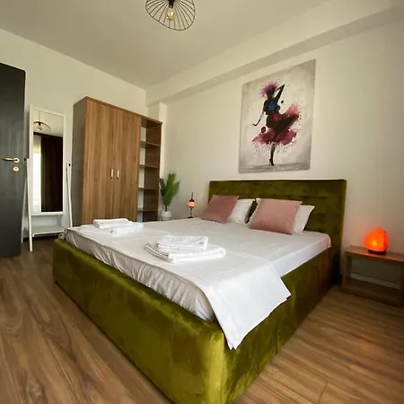 Luna Rossa Sumerland