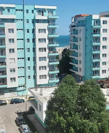 Luna Rossa Sumerland Διαμέρισμα