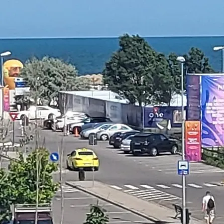 Luna Rossa Sumerland Apartamento
