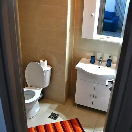 Luna Rossa Sumerland Mamaia